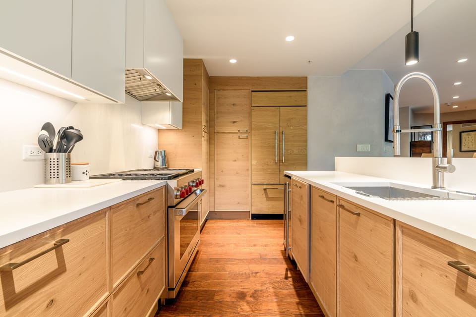 Kitchen - Summer