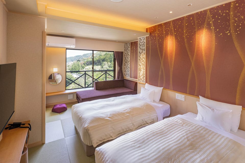 Japanese room 25SQM 3PAX,Non Smoking | Premium bedding, down comforters, in-room safe, laptop workspace