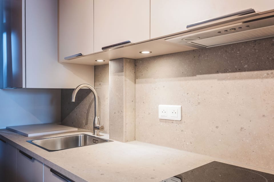 Appartement Mezzanine | Minibar, in-room safe, desk, free WiFi