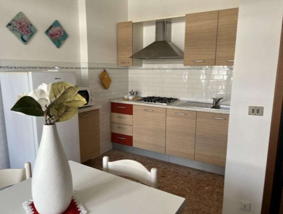 Apartment, 2 Bedrooms, Balcony | Interior