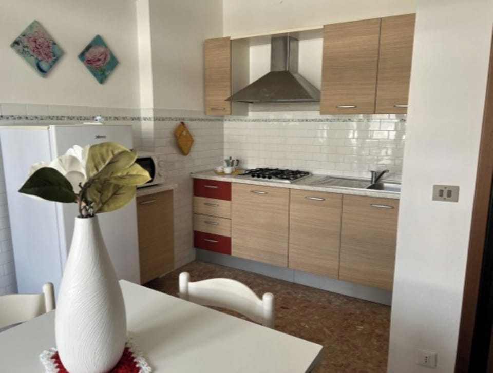 Apartment, 2 Bedrooms, Balcony | Interior