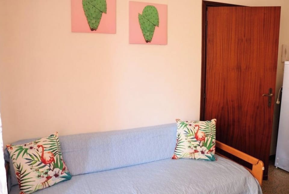 Apartment, 2 Bedrooms, Balcony | 3 bedrooms, bed sheets