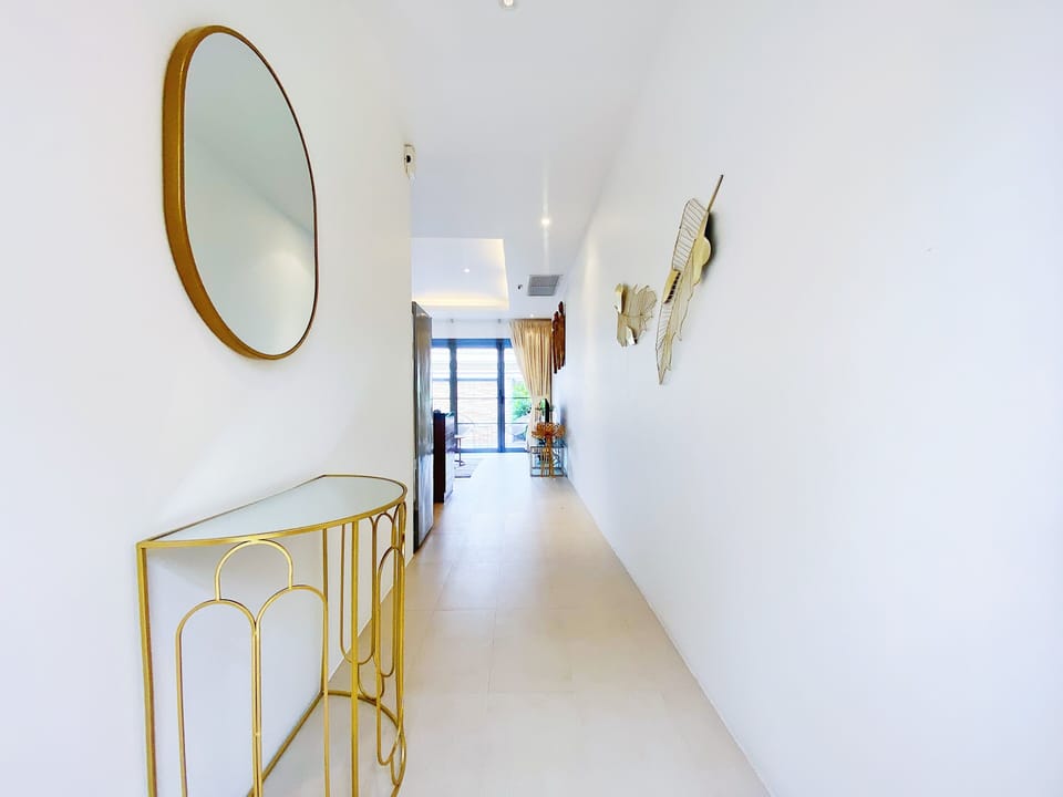 Villa, 1 Bedroom, Smoking, Private Pool | Living room | Books