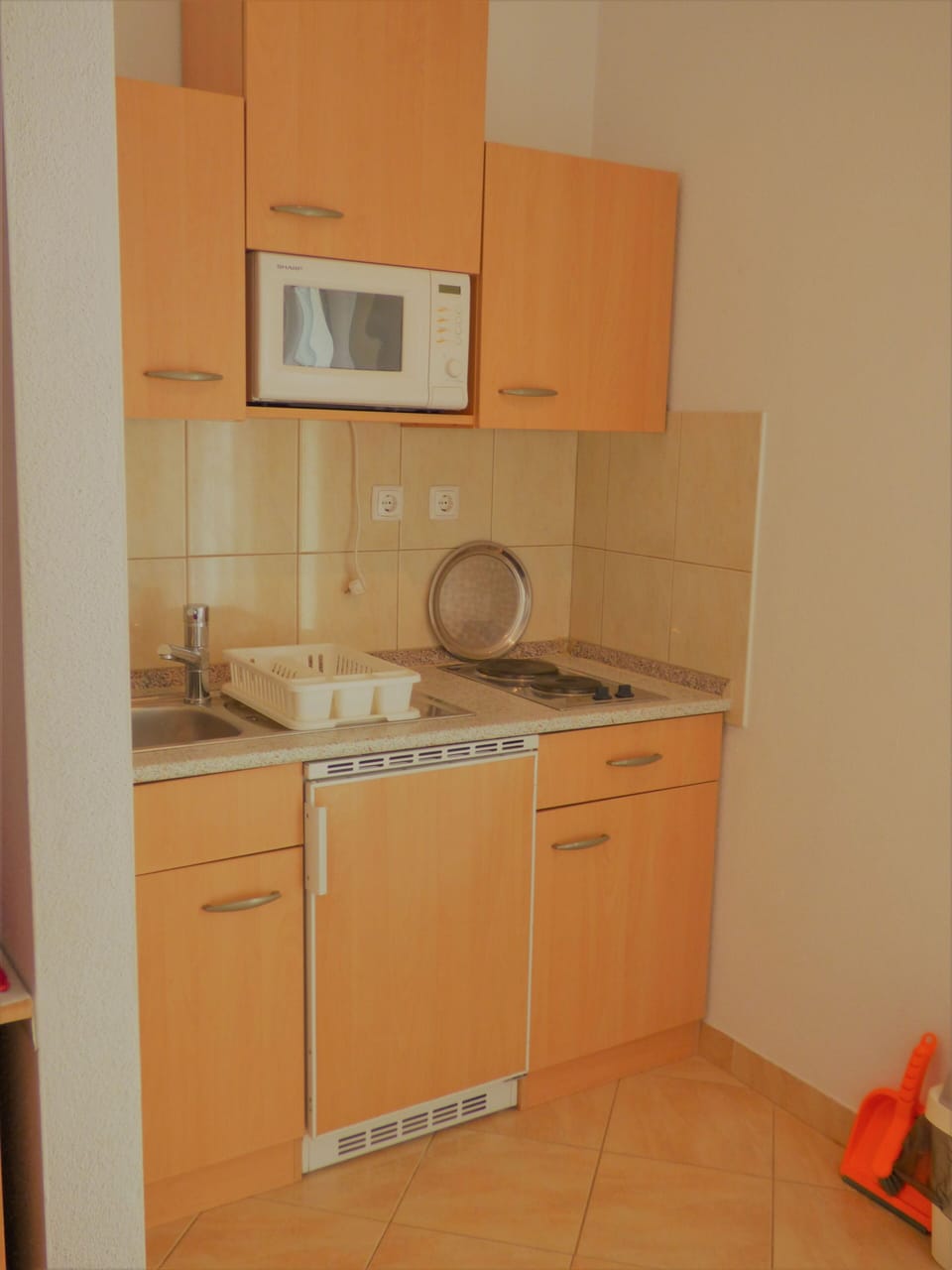Apartment, 1 Bedroom, Balcony, City View | Interior
