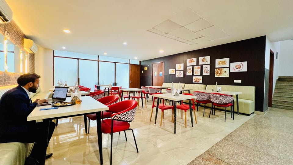 Food court