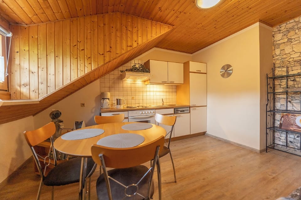 Apartment | 1 bedroom, free WiFi, bed sheets