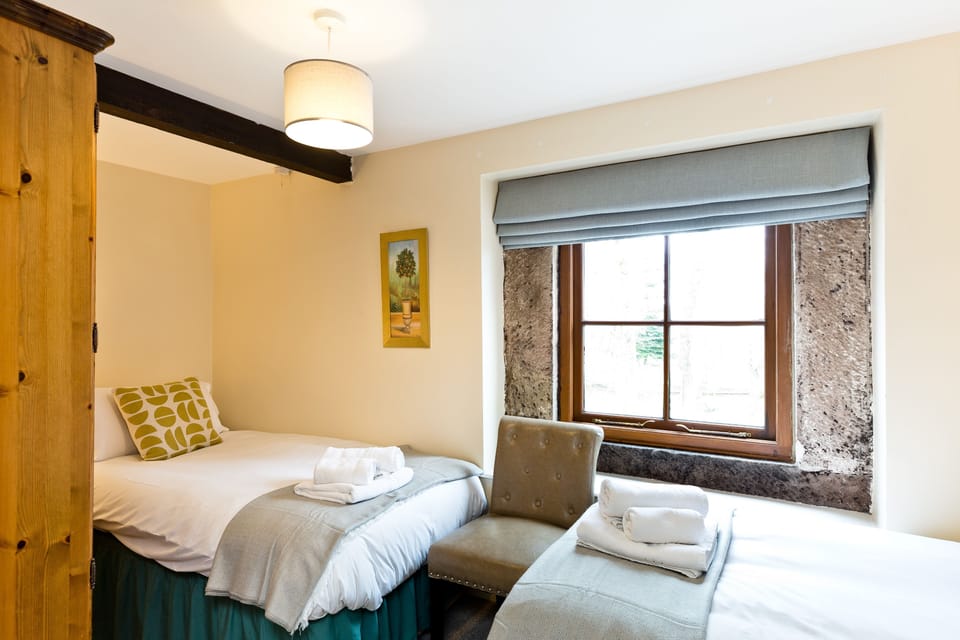 Twin Bedroom with separate bathroom