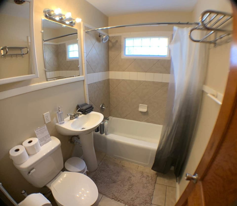 Gull bathroom