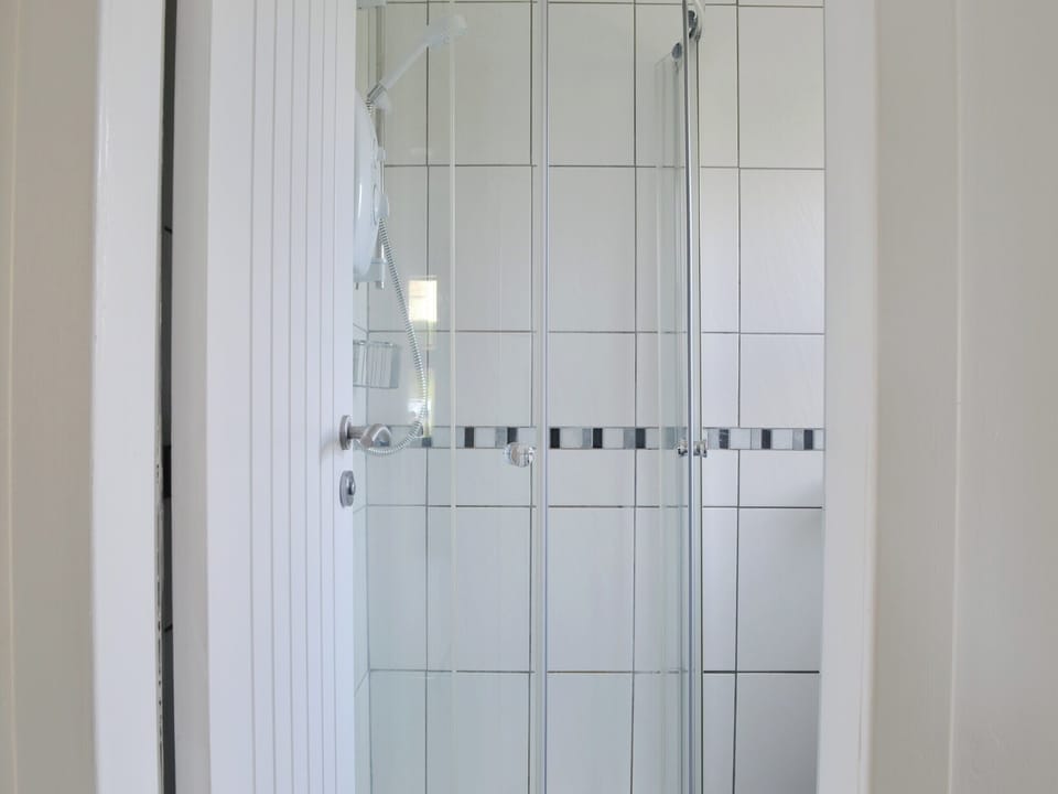 Shower room | The Misty Isles View, Portree