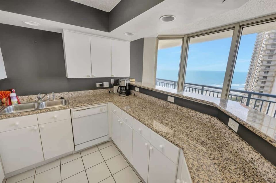 Kitchen Area with Amazing Views!