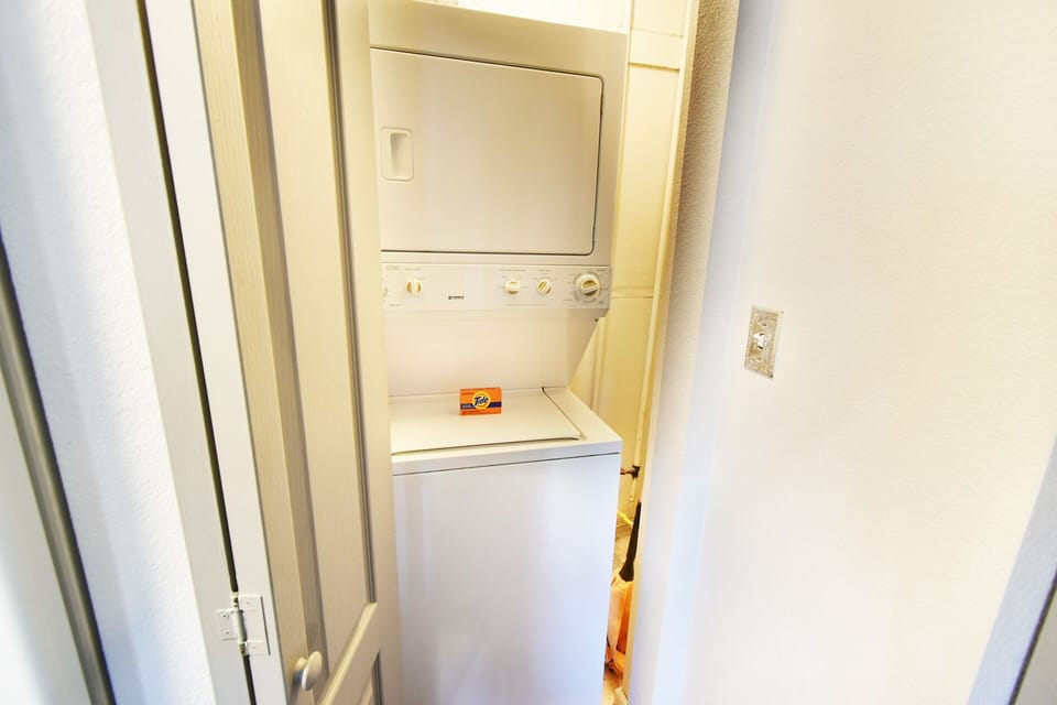 Washer and Dryer in Unit - Washer and Dryer in Unit