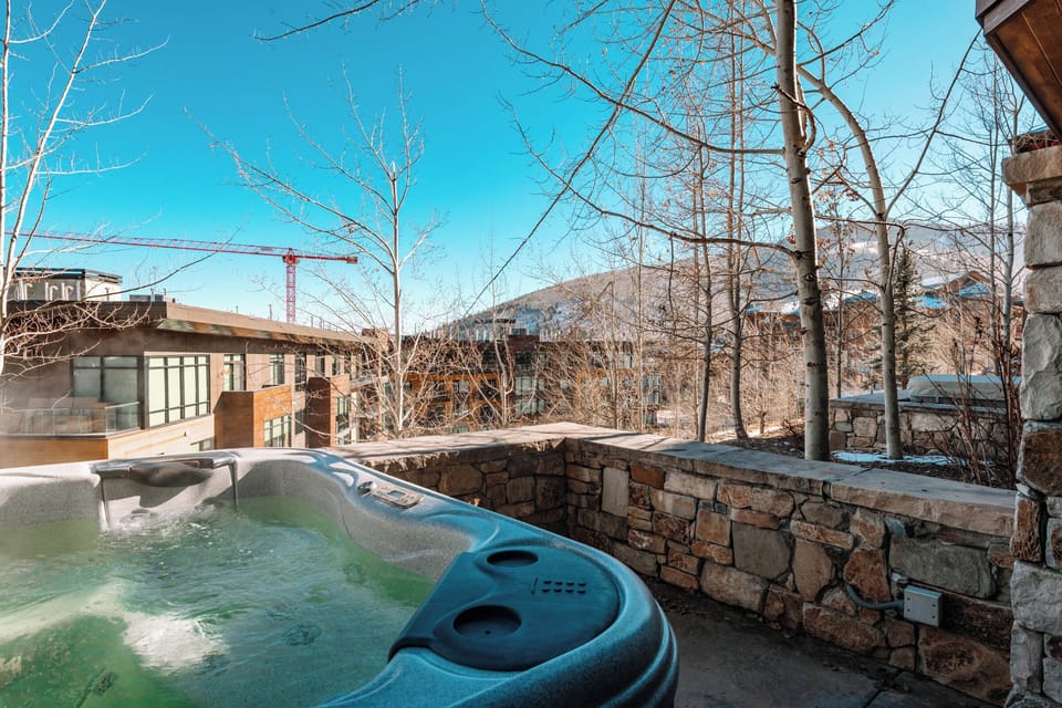 Private Hot Tub