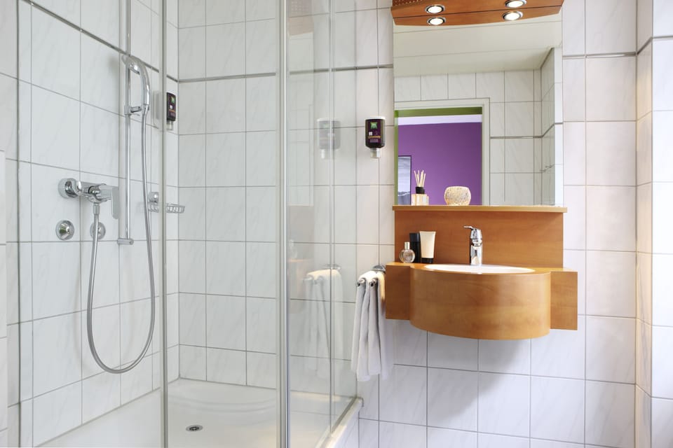 In-room safe, desk, free WiFi, bed sheets