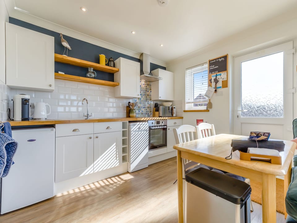 Kitchen area | Wayfarer, Happisburgh