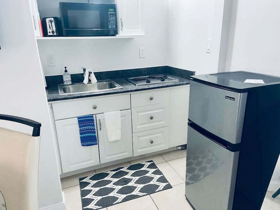 Kitchenette