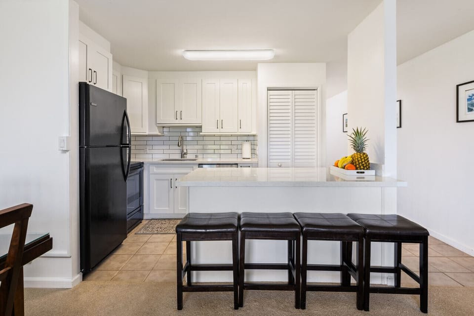 Spacious kitchen layout ideal for cooking & gathering