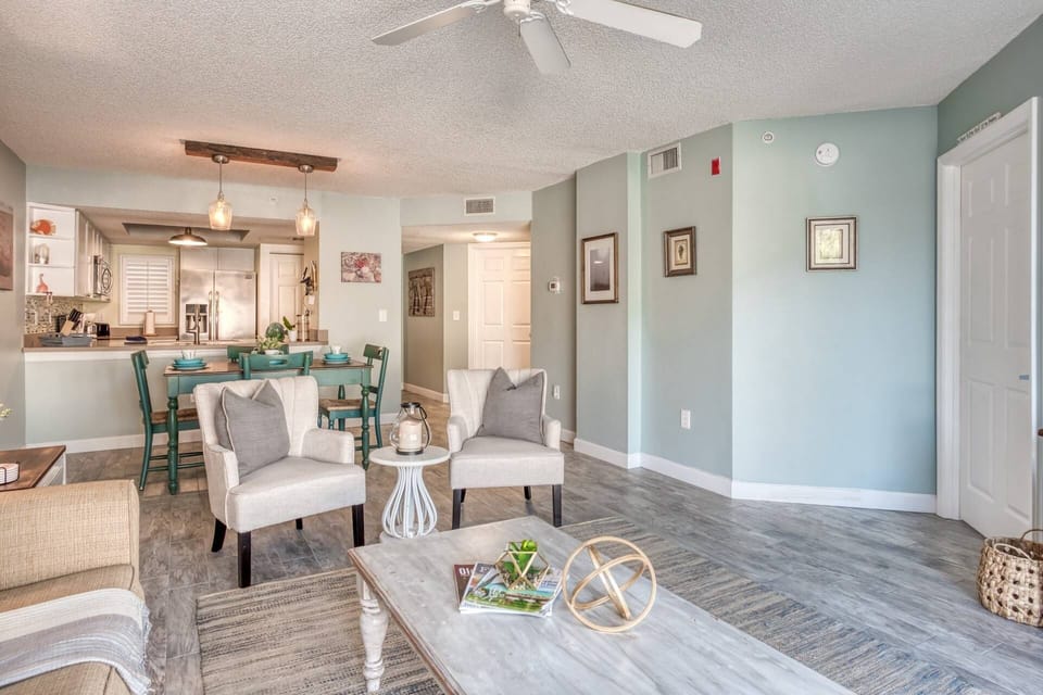 Open floor plan connects dining and living room! Perfect for family gatherings.
