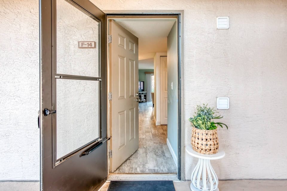 Right this way to your vacation oasis!