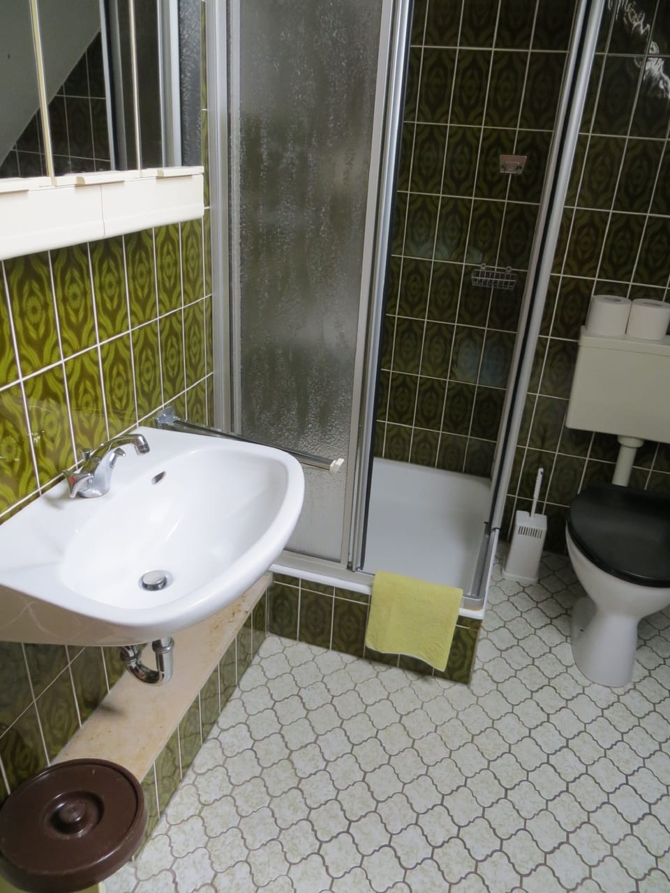 Suite | Bathroom | Shower, towels