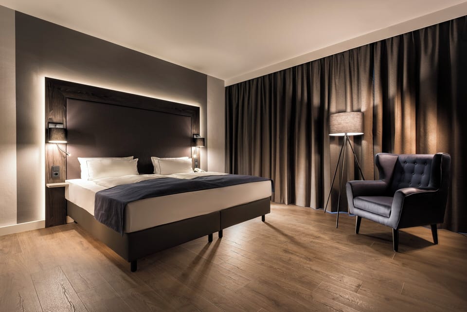 In-room safe, desk, blackout drapes, soundproofing