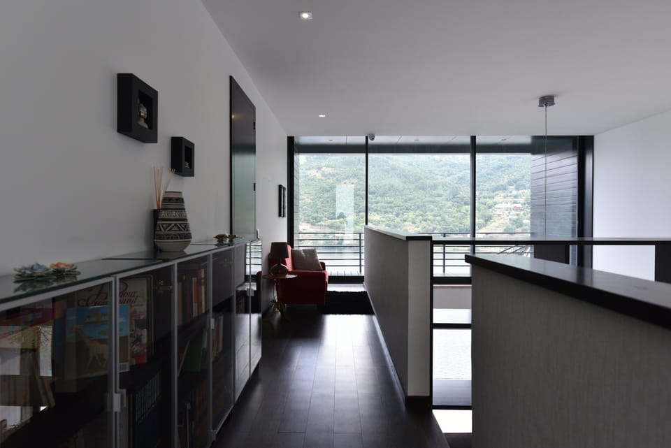 Feel Discovery Douro Cherry Villa in Porto District