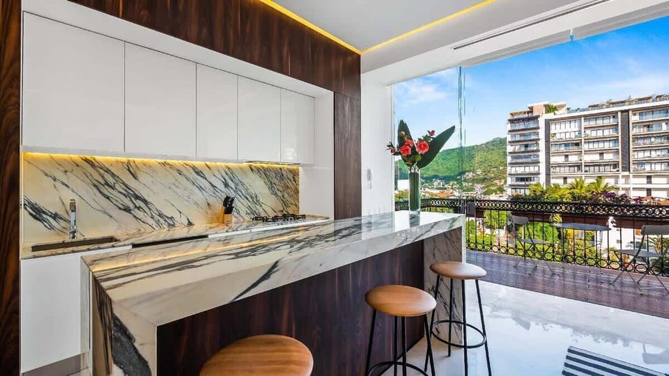 Kitchen area