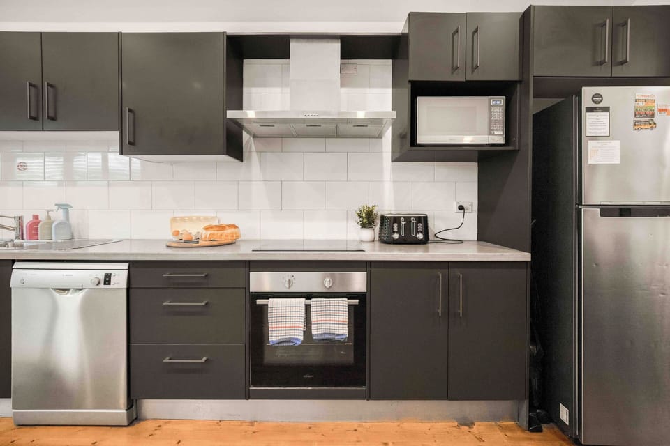 Kitchen 2