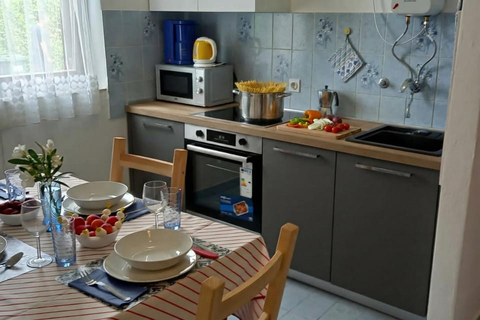 Kitchen and dining area