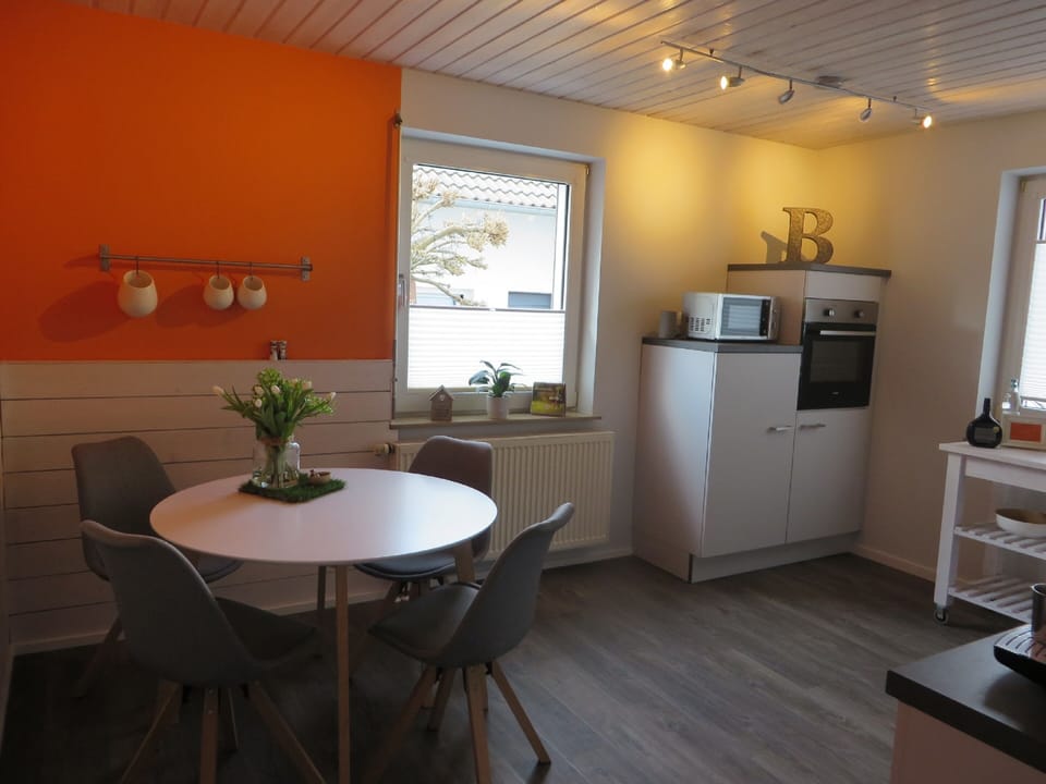 Apartment | Dining room