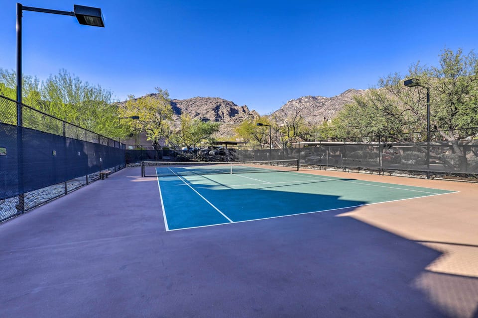 Resort-Style Amenities
