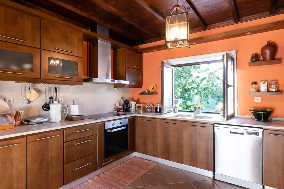 Family Villa, 4 Bedrooms | Private kitchen | Fridge, microwave, oven, stovetop