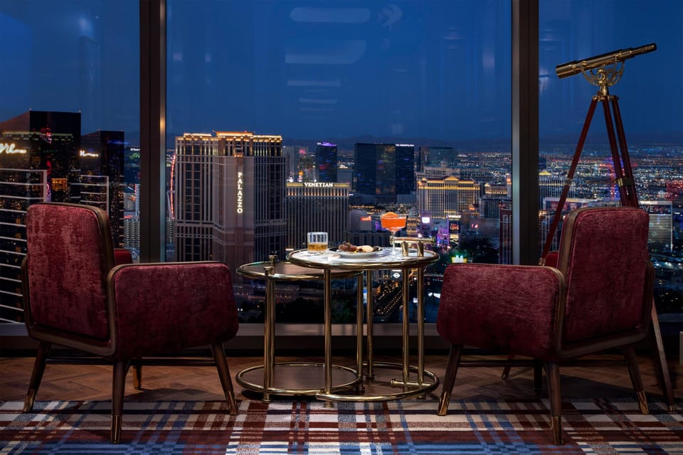 6 bars/lounges, 4 poolside bars