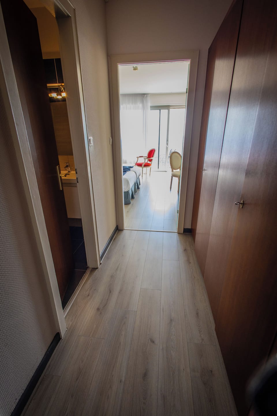 Deluxe Double Room, Balcony | Premium bedding, WiFi (free), individually decorated