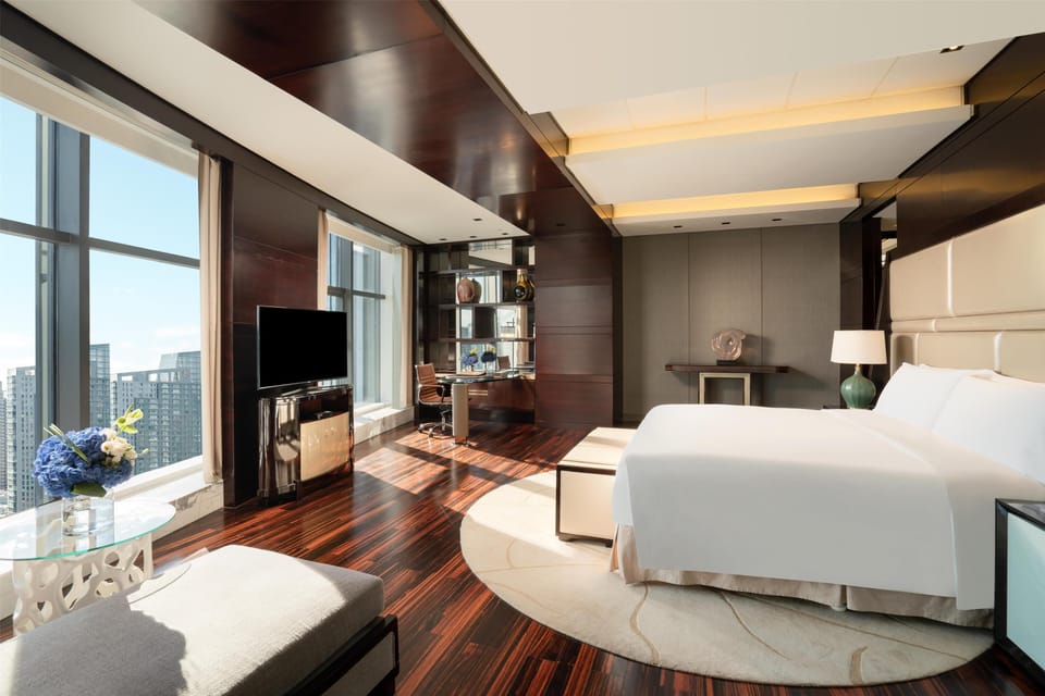 Hypo-allergenic bedding available, minibar (free items), in-room safe