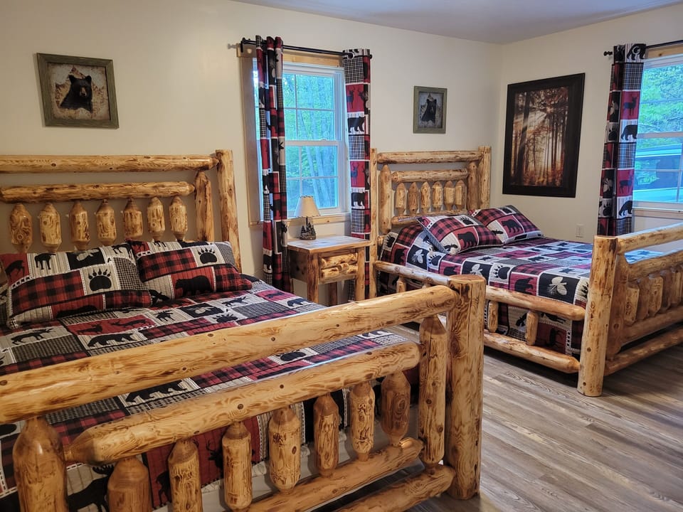 queen and full bedroom