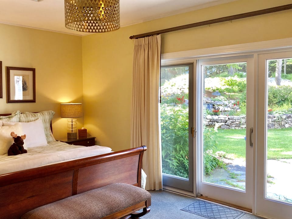 Sterling | Individually decorated, individually furnished, free WiFi