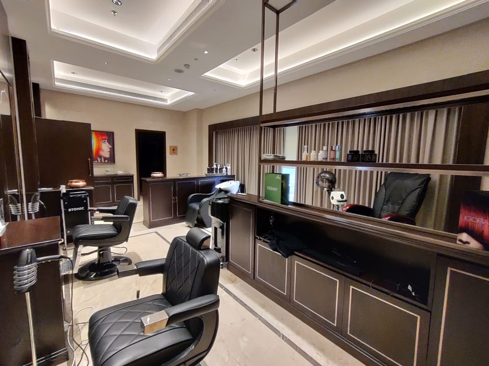 Hair salon