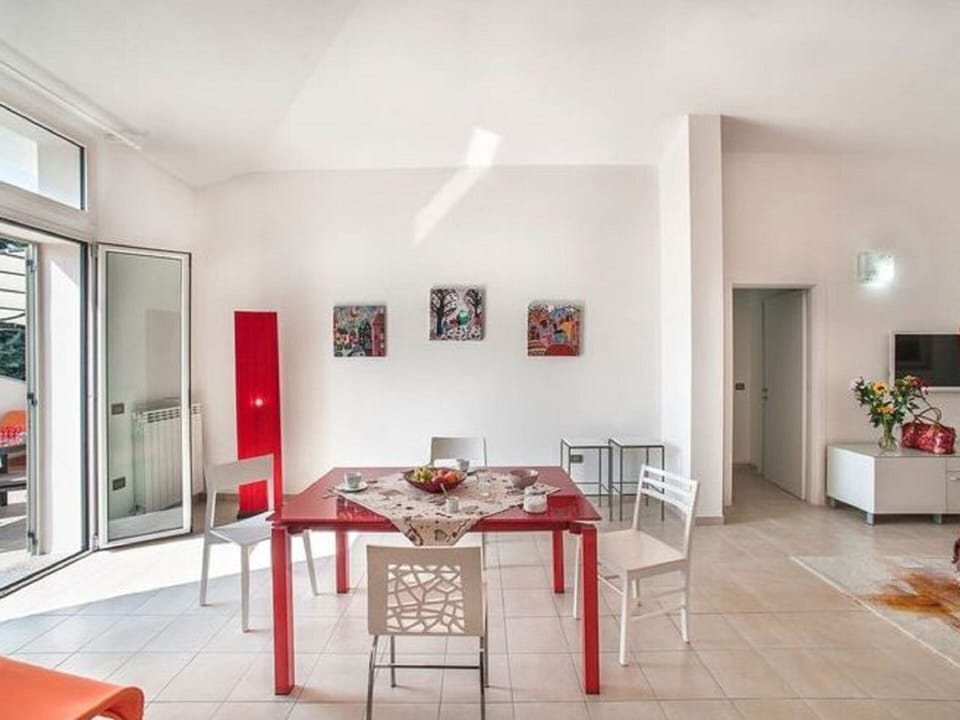 Villa | Dining