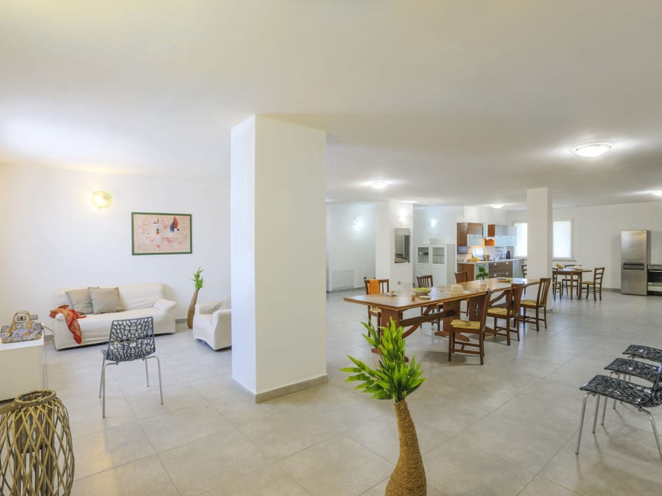 Villa | Dining