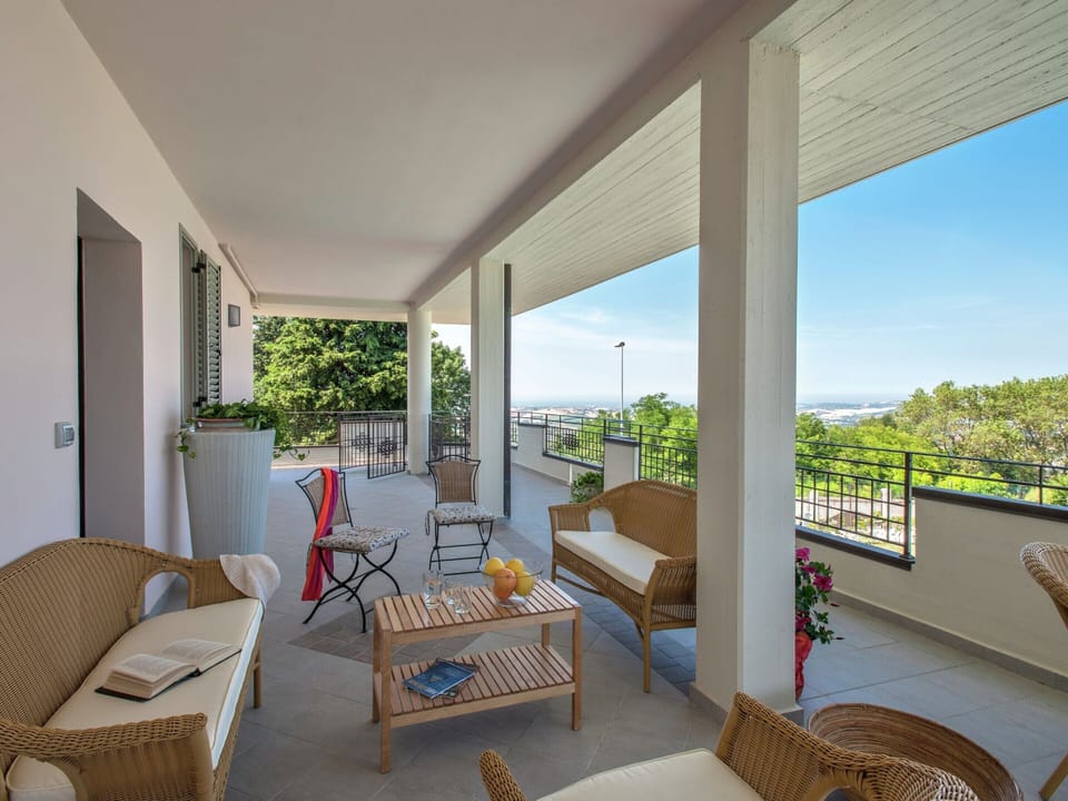 Apartment | Exterior