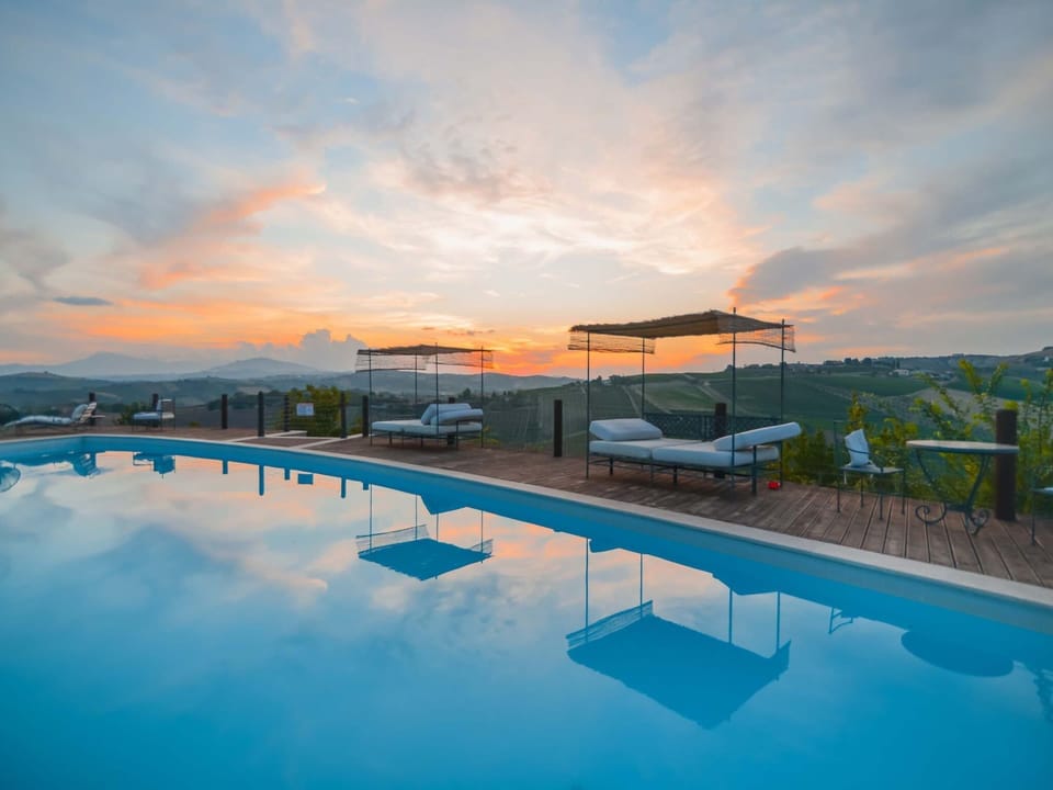 Apartment | Pool | Outdoor pool
