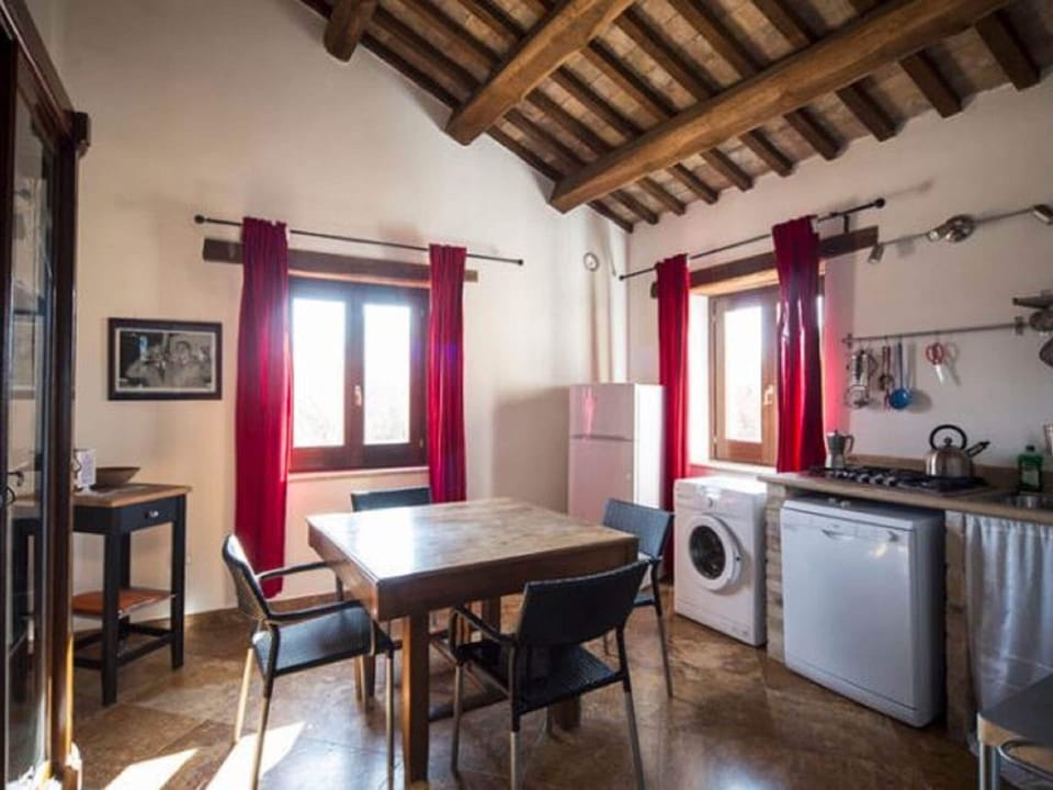 Apartment | Dining