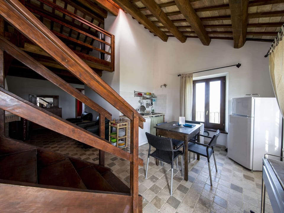 Apartment | Dining