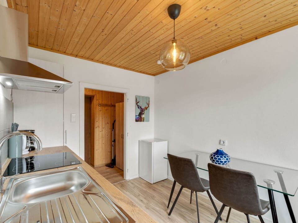 Apartment | Dining