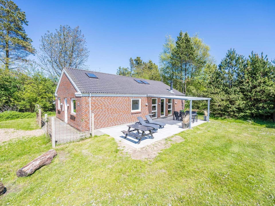 House | Exterior