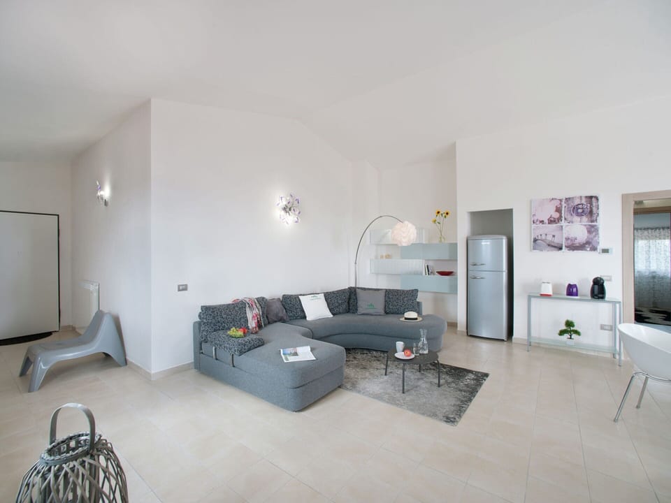 Apartment | Living area