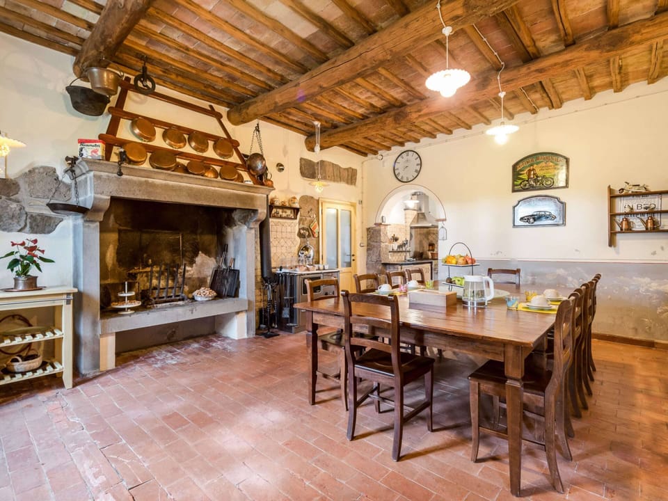 House | Dining