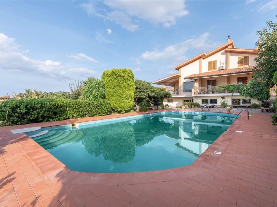 House | Pool | Indoor pool, outdoor pool