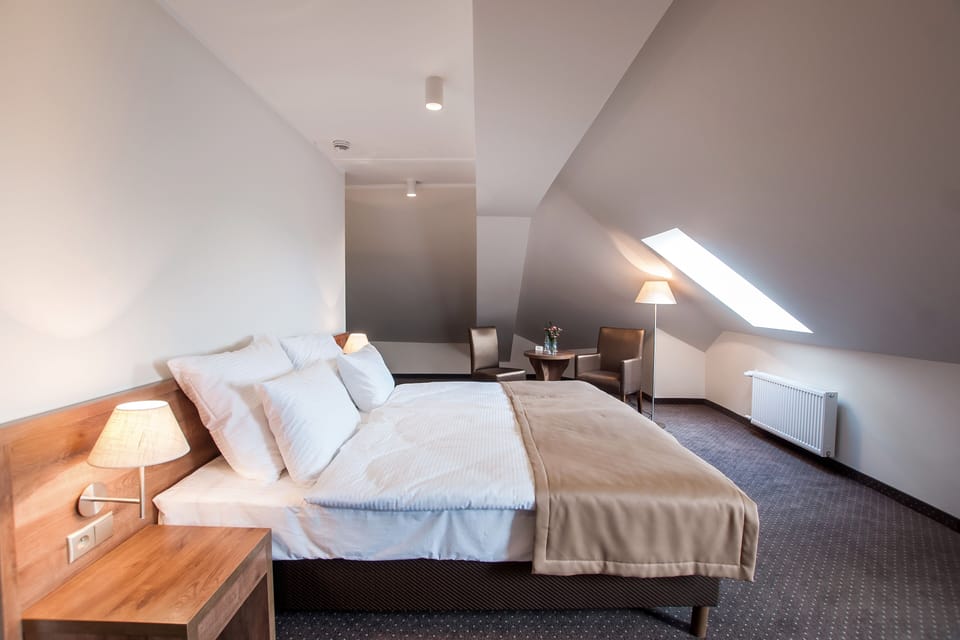 Triple Room | Egyptian cotton sheets, premium bedding, pillowtop beds, minibar