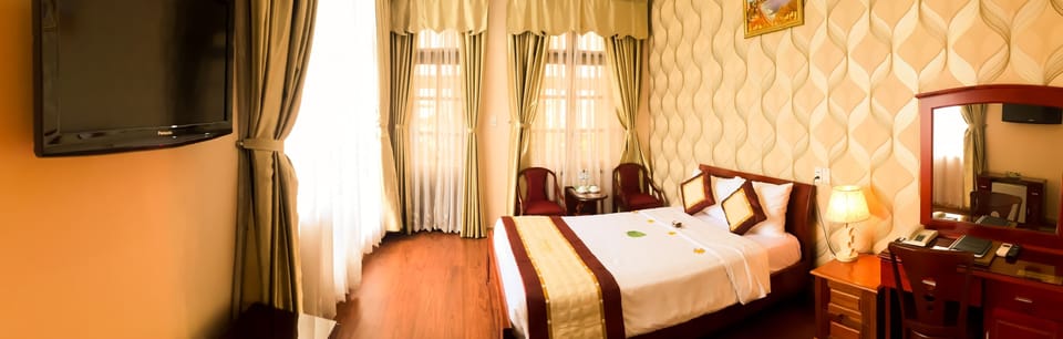 Standard Room | Minibar, desk, WiFi (free)